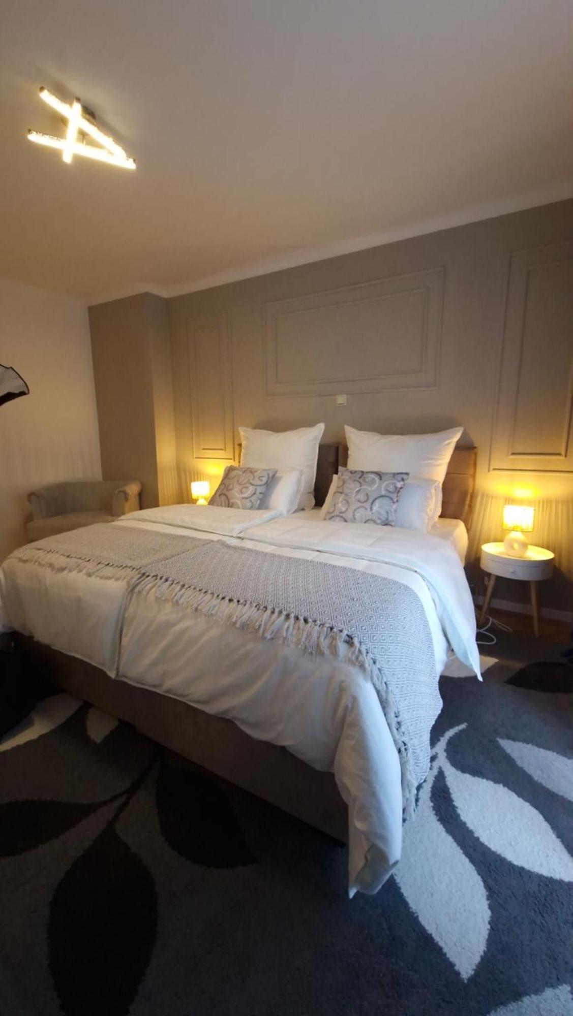 Saarzauber Apartments Ferienwohnung Saarbrücken Dış mekan fotoğraf